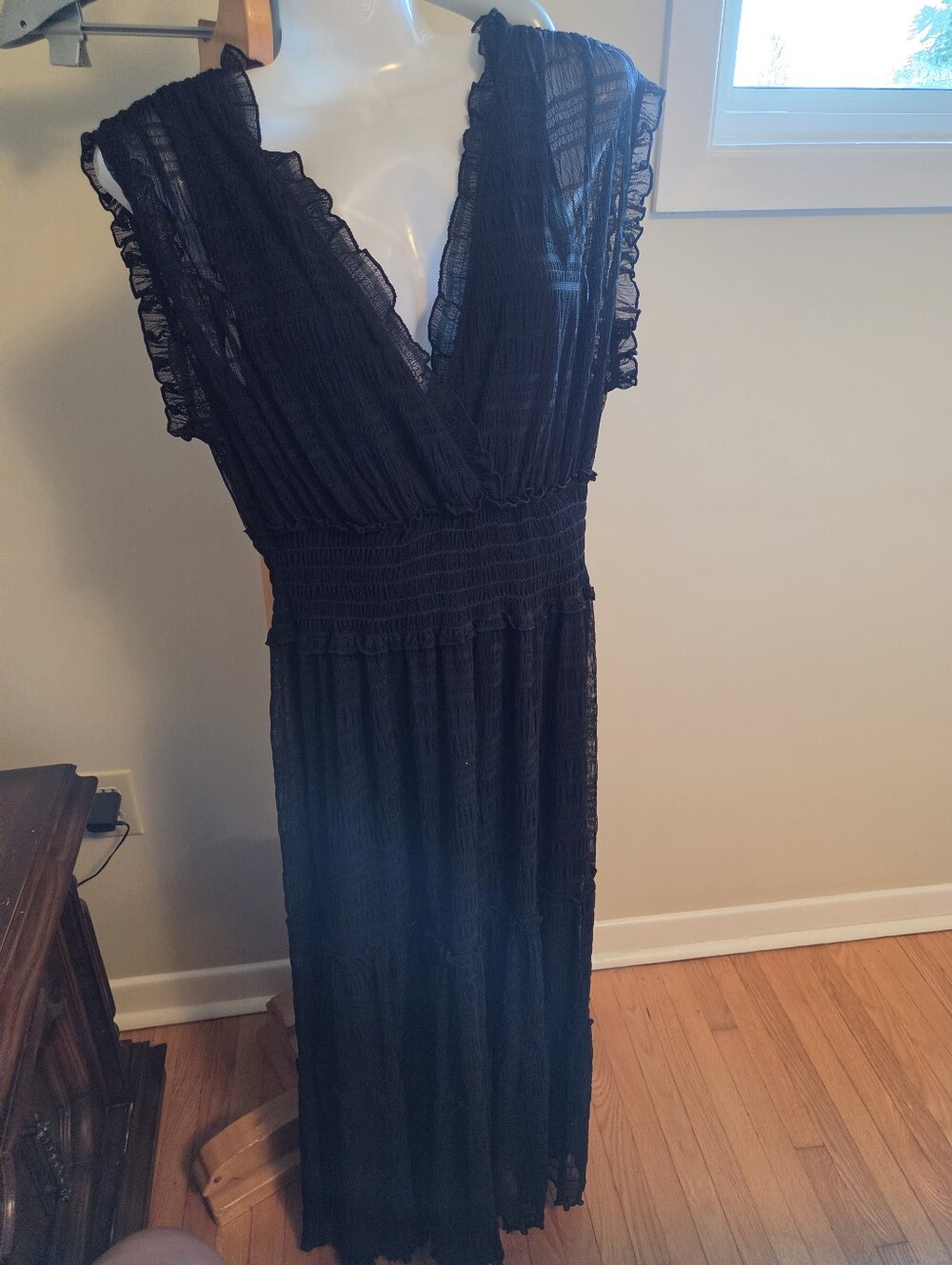 Max Studio Black Sleeveless V-Neck Maxi Dress with Ruffle Trim- Self Lined
